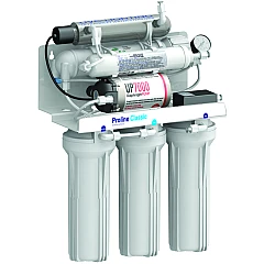 Umkehrosmoseanlage mit UV-Lampe Umkehrosmoseanlage mit UV-Lampe